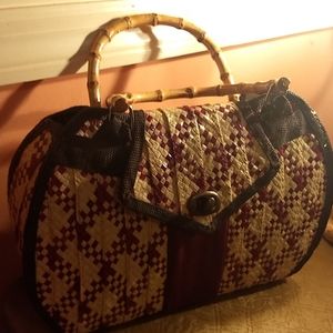 Bahama purse